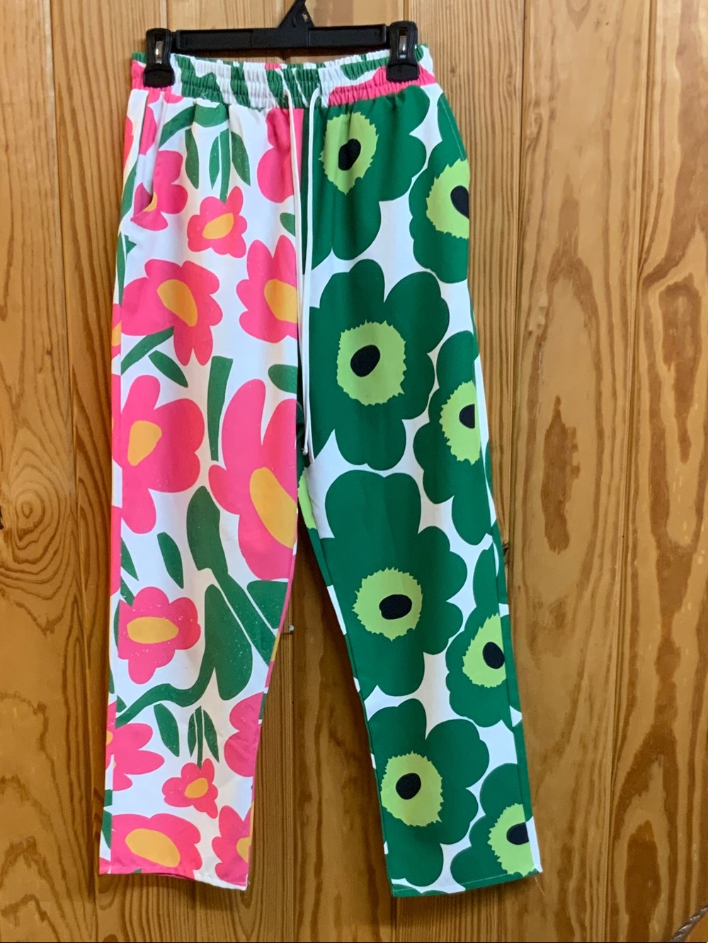 Womens Floral Print Stretch Pants in Pink & Green